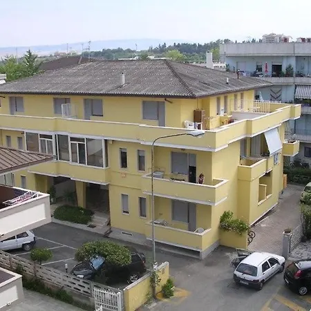 Casa Gialla 公寓